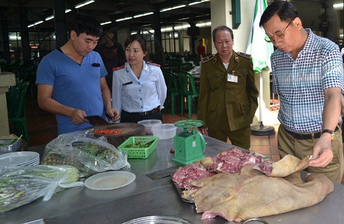 Hà Nội: Phạt hơn 800 cơ sở vi phạm an toàn thực phẩm gần 29 tỷ đồng