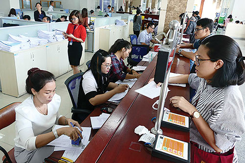 Bộ Tài chính đề nghị nâng mức giảm trừ gia cảnh lên 11 triệu đồng/tháng