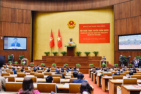 chum anh hoi nghi quan triet nghi quyet dai hoi xiii cua dang