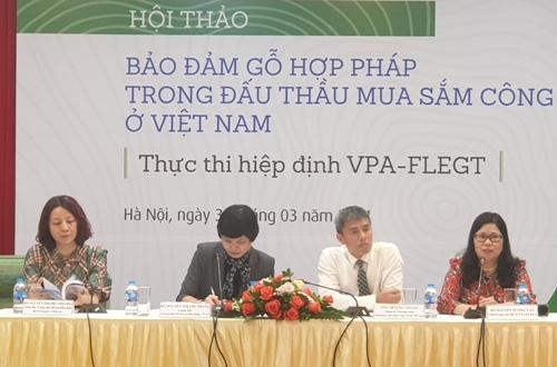Cần quy định gỗ hợp pháp là tiêu chí bắt buộc trong hồ sơ mời thầu