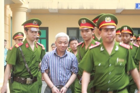 hoan phien toa xet xu bau kien