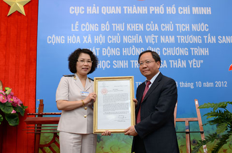 Hải quan TP Hồ Chí Minh: 40 năm lớn mạnh cùng đất nước