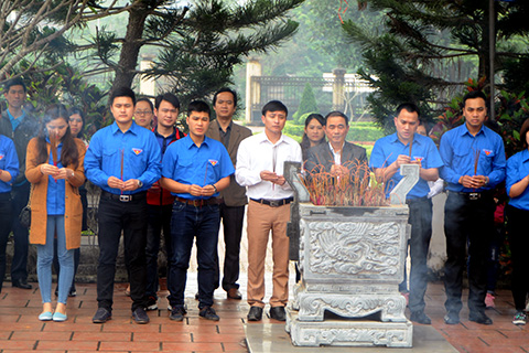 Đoàn Thanh niên Bộ Tài chính hành trình “Về nguồn” tại Tuyên Quang