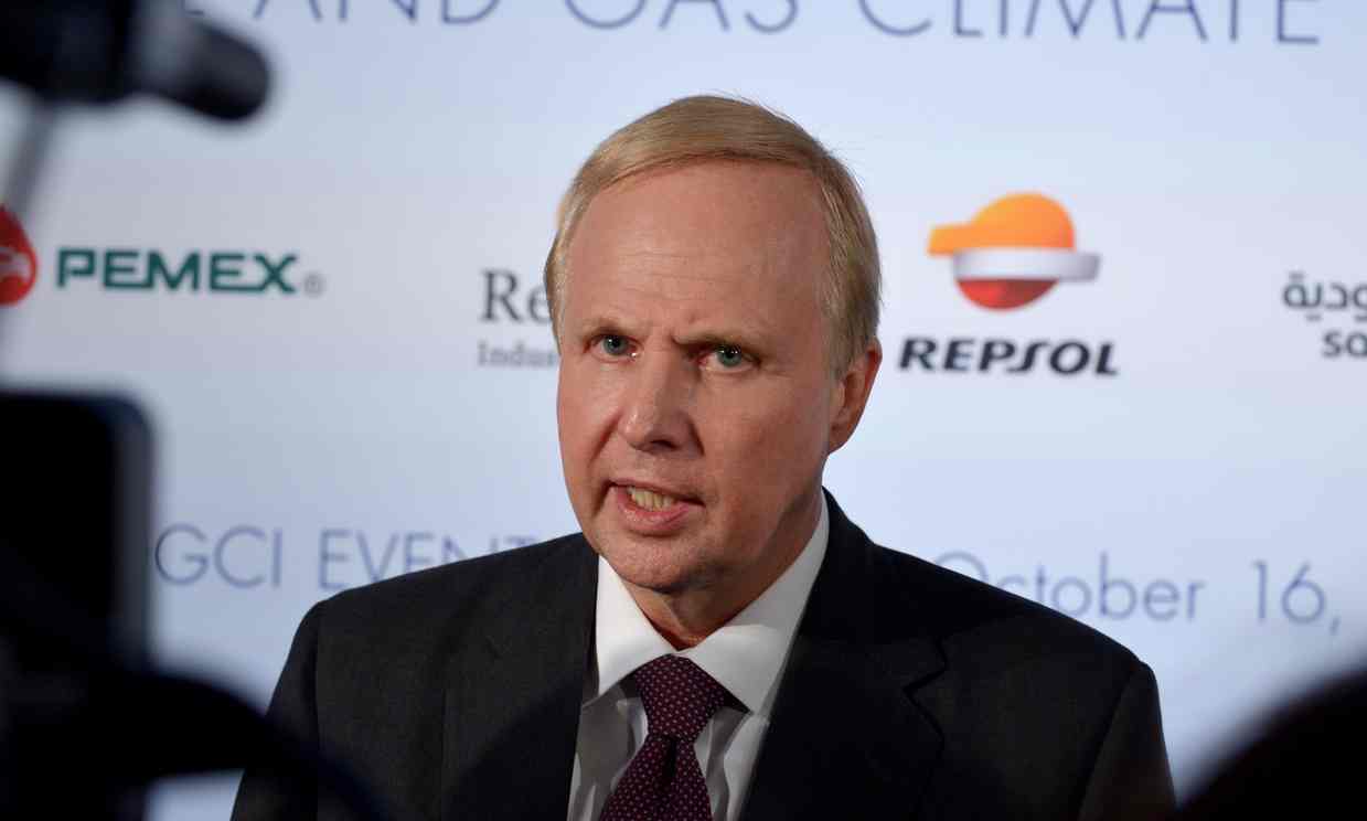 Cổ đông BP kịch liệt phản đối tăng lương CEO vì đang lỗ nặng