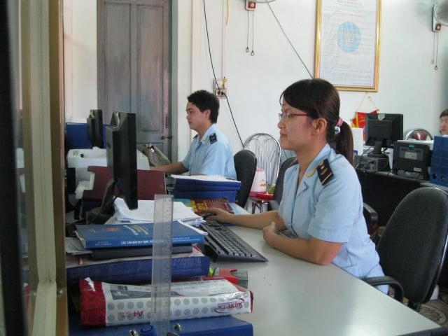 nghe an thu thue xuat nhap khau quy i2017 tang an tuong