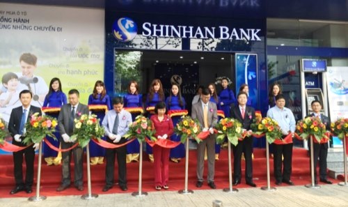 Shinhan Việt Nam mua lại mảng bán lẻ của ANZ tại Việt Nam
