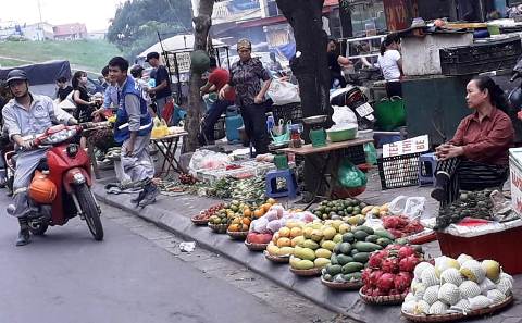 Trái cây ở chợ dân sinh chưa đảm bảo an toàn thực phẩm