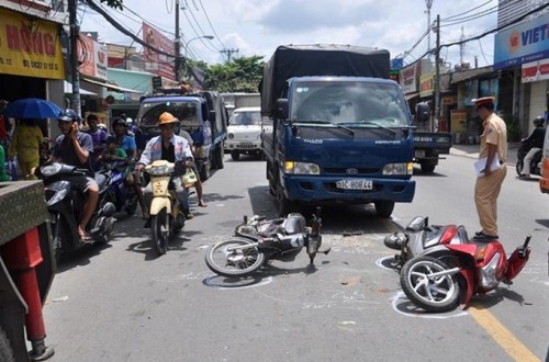 Hai ngày nghỉ lễ Giỗ Tổ, 41 người chết vì tai nạn giao thông