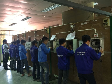chi ngan sach cho giao duc nghe nghiep tang deu qua cac nam