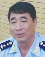 Ông Nguyễn Phi Hùng