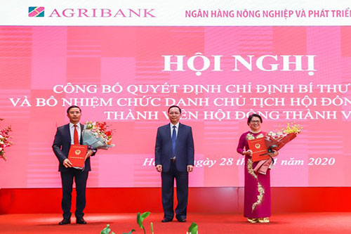 chủ-tịch-agribank