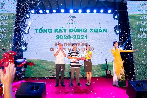 3000 ha lua duoc cong ty tan thanh thu mua voi gia cao