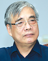 PGS.TS Trần Đình Thiên