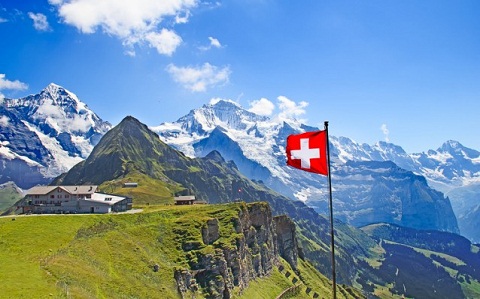 3- Thụy Sĩ (Xếp hạng GDP&amp;#58; 4)