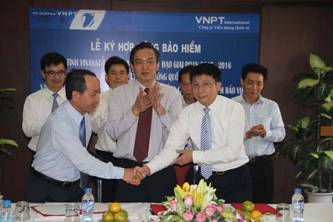 Vinasat-1, Vinasat-2 tái tục bảo hiểm giá trị gần 247 triệu USD