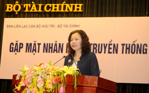 thứ trưởng Mai