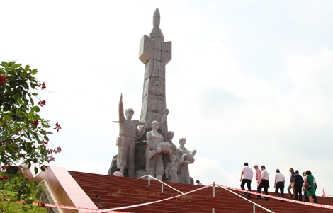 quang ninh khac phuc su co set danh vo tuong dai van hoa