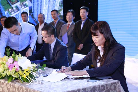 Schneider Electric cung cấp thiết bị điện cho dự án Rivera Park Sài Gòn