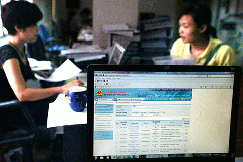 ha noi 50 cac goi thau se duoc thuc hien qua mang