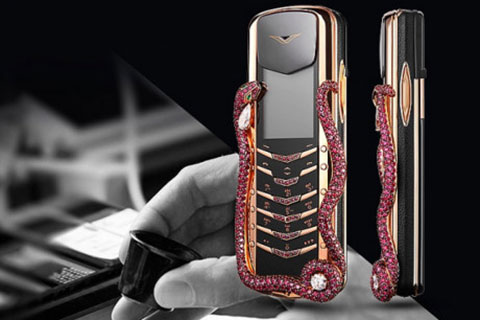 Vertu bán giới hạn 8 chiếc điện thoại siêu sang