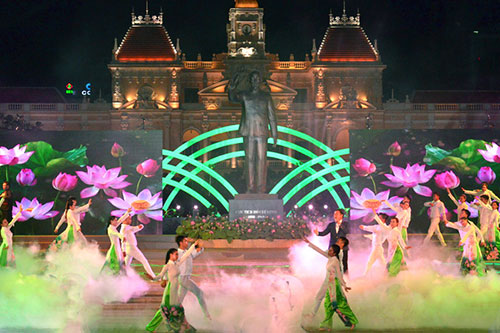 Thành phố Hồ Chí Minh tổ chức nhiều hoạt động kỷ niệm 128 năm ngày sinh Bác Hồ