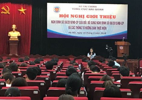 Tập huấn cho hơn 300 doanh nghiệp về thủ tục, kiểm tra, giám sát hải quan