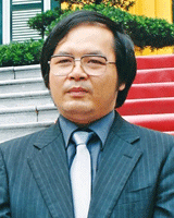 &Ocirc;ng T&ocirc; Ho&agrave;i Nam