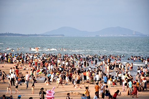 Du lịch ‘bội thu’ dịp nghỉ lễ