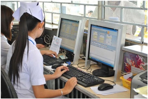 tu chu don vi su nghiep cong nhin tu kinh nghiem thuc hien cua mot so quoc gia