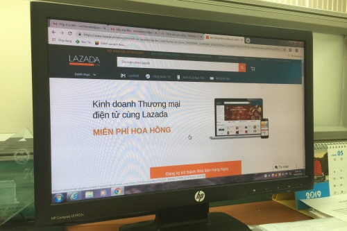 thương mại điện tử