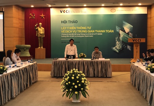 Có nên nâng thêm hạn mức giao dịch ví điện tử hàng tháng?