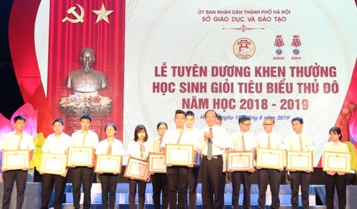 Hà Nội: Tuyên dương học sinh giỏi tiêu biểu năm học 2018