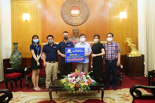 efy tiep tuc ung ho 124 trieu dong phong chong dich benh covid 19