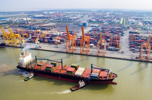 Cục Hàng hải Việt Nam đề xuất không tăng giá dịch vụ hoa tiêu với tàu biển