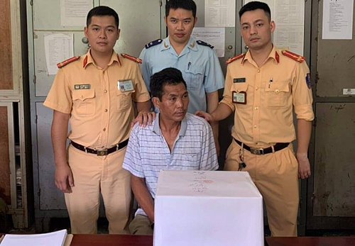Nghệ An: Triệt phá vụ buôn lậu 194.000 viên ma túy