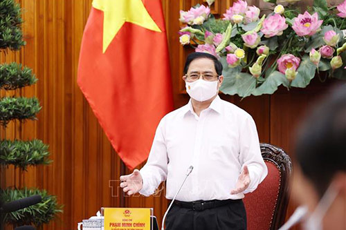 Thủ tướng Phạm Minh Chính: Trang bị kiến thức và truyền cảm hứng cho người dân trong chống dịch COVID-19