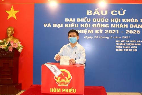 bo truong bo tai chinh ho duc phoc bo phieu tai phuong thuong dinh ha noi