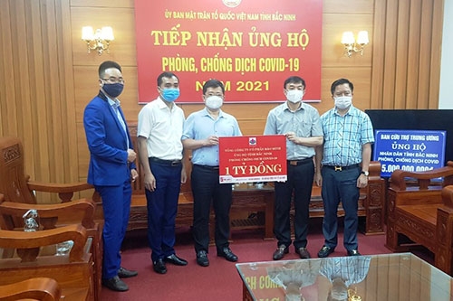 Doanh nghiệp bảo hiểm: Đồng hành cùng khách hàng vượt Covid-19