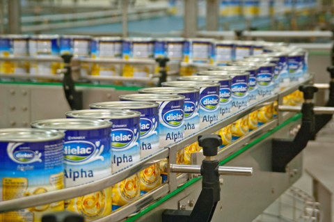 Vinamilk: Giá trần bán lẻ sữa chỉ tăng 6% so với bán buôn