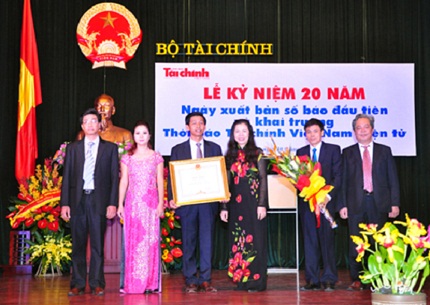 Thời báo Tài chính Việt Nam ngày một năng động và phát triển