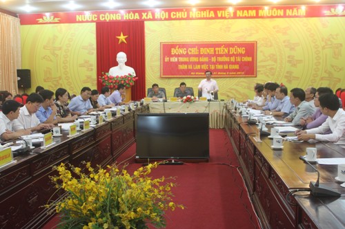 Bộ trưởng Đinh Tiến Dũng làm việc với hai tỉnh Hà Giang, Tuyên Quang