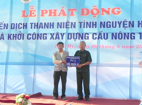 Bình Định: 500 triệu đồng xây dựng 10 căn nhà Nhân Ái