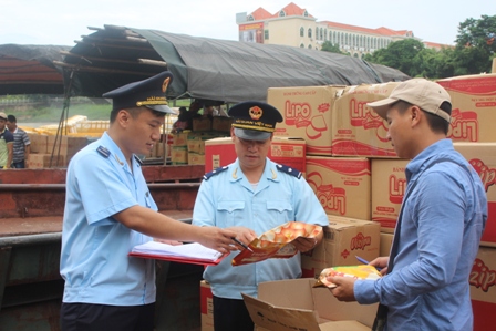 Ban chỉ đạo 389 tỉnh Quảng Ninh kiên quyết dẹp nạn buôn lậu trái phép