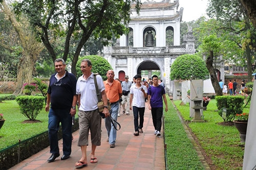 tiep tuc mien thi thuc cho cong dan 5 nuoc chau au