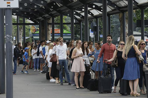 Italy: Đình công khiến giao thông gần như tê liệt