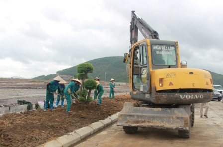 Quảng Ninh: Yêu cầu Indevco thực hiện nghiêm việc thu hồi, vận chuyển than