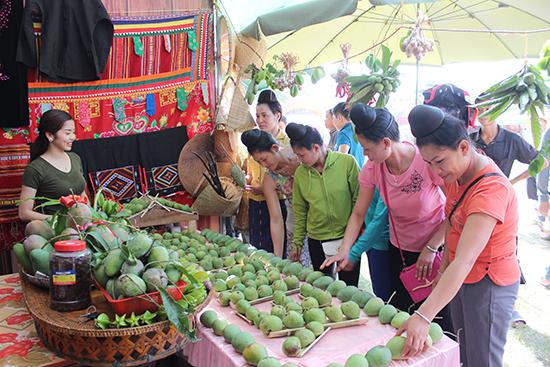 Sơn La: Tưng bừng khai mạc Ngày hội xoài Yên Châu