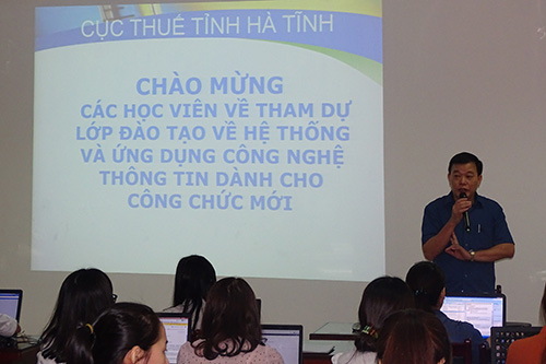 Cục Thuế Hà Tĩnh tập huấn công nghệ thông tin cho công chức mới