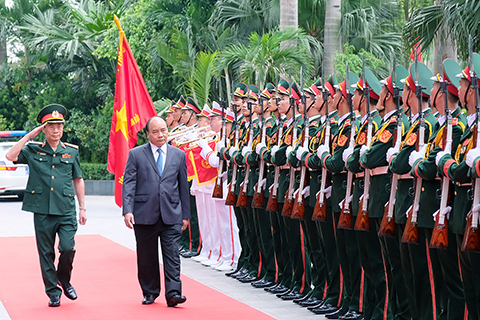 Thủ tướng thăm và làm việc với tập đoàn viettel