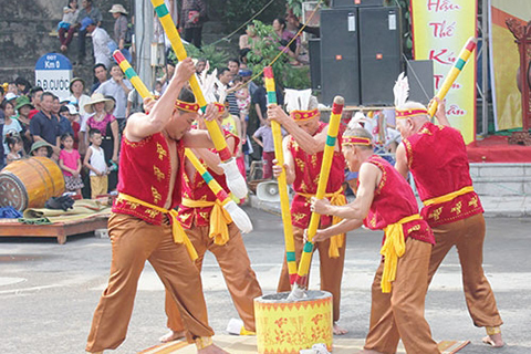 Đặc sắc Lễ hội bánh chưng, bánh giầy truyền thống tại đền Độc Cước, Thanh Hóa